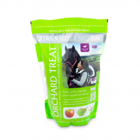 KM Elite Ultimate Orchard Horse Treats 1.5kg