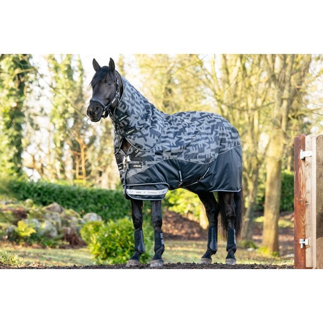 LeMieux  Arika Reflective 100g Turnout Rug - Black