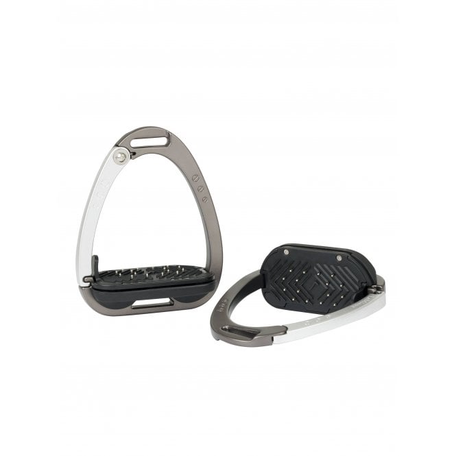 LeMieux  Vector Control Stirrup - Carbon/Silver