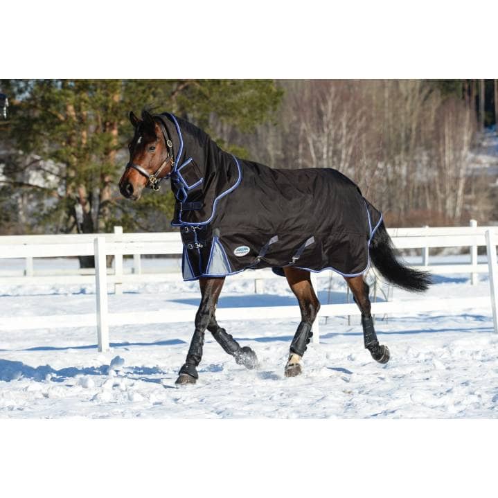 Win a Weatherbeeta Ultra Cozi II Heavy Weight Turnout Rug!