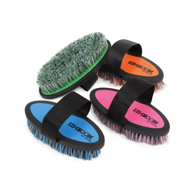 Shires  1405 Ezi-Groom Small Body Brush