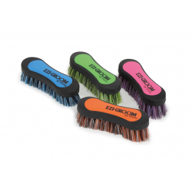 Shires 1485 Ezi-Groom Small Grip Face Brush