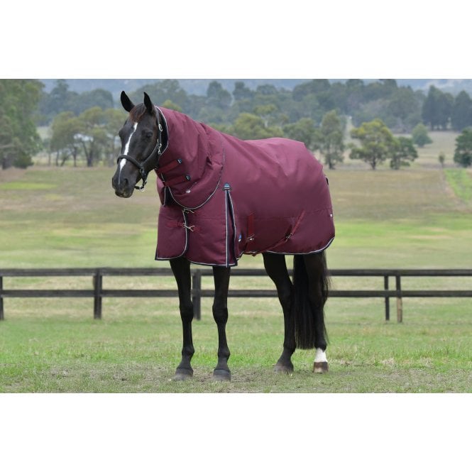Weatherbeeta  Comfitec Essential 220g Detach-A-Neck Turnout Rug - Burgundy/Navy